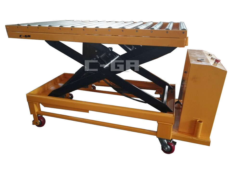 非標(biāo)電動升降平臺車